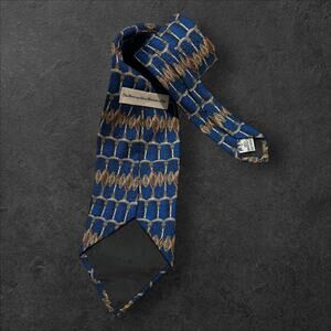 Men’s 100% Silk Metropolitan Museum Of Art Blue Mirrors Tie